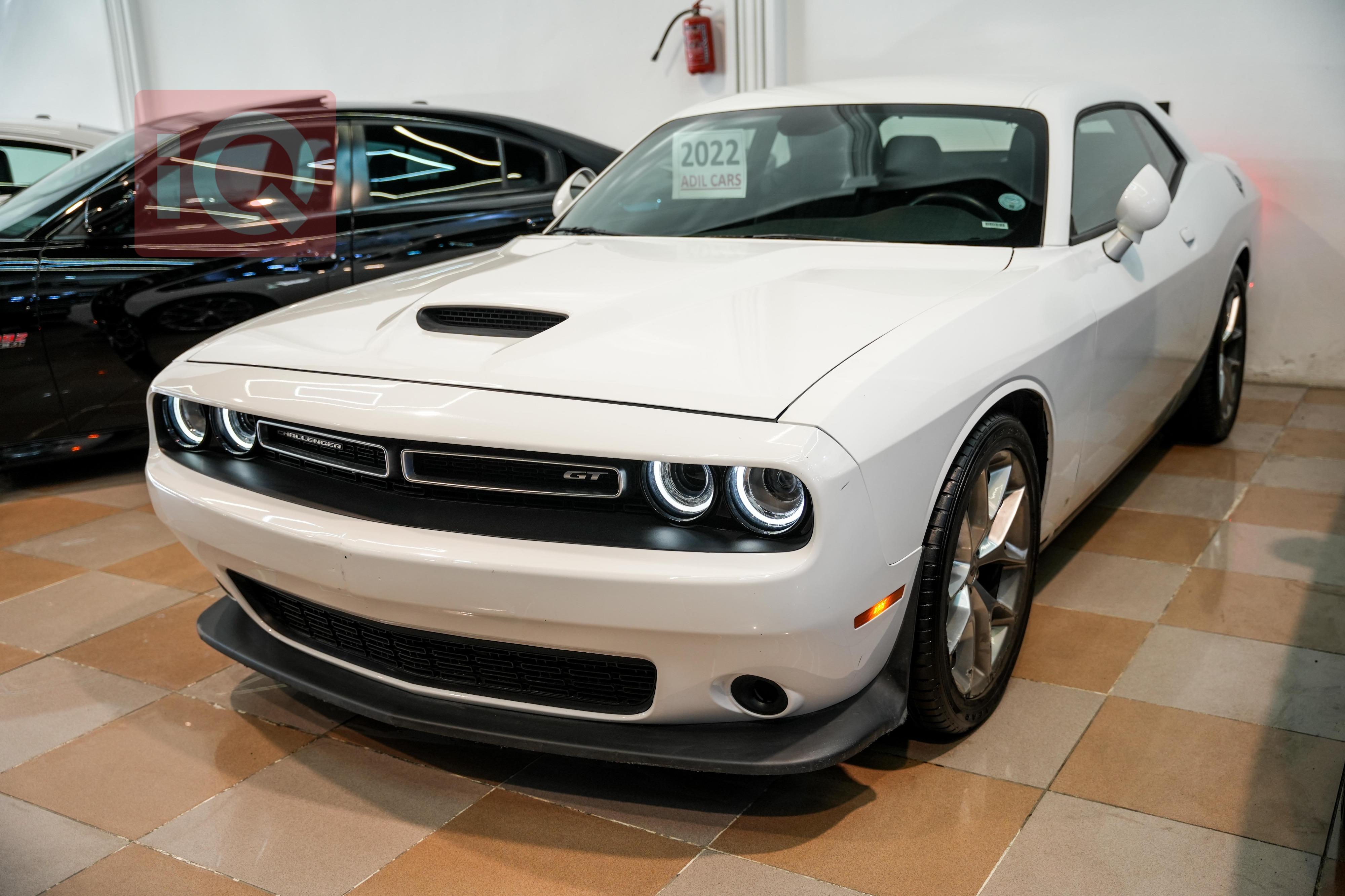 Dodge Challenger